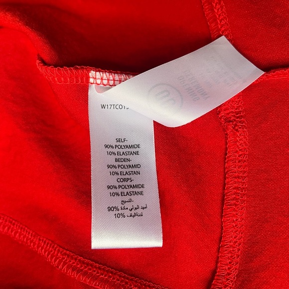 Opening Ceremony Embossed Sheath Tulip Dress in Red, sz Small - Picture 16 of 16